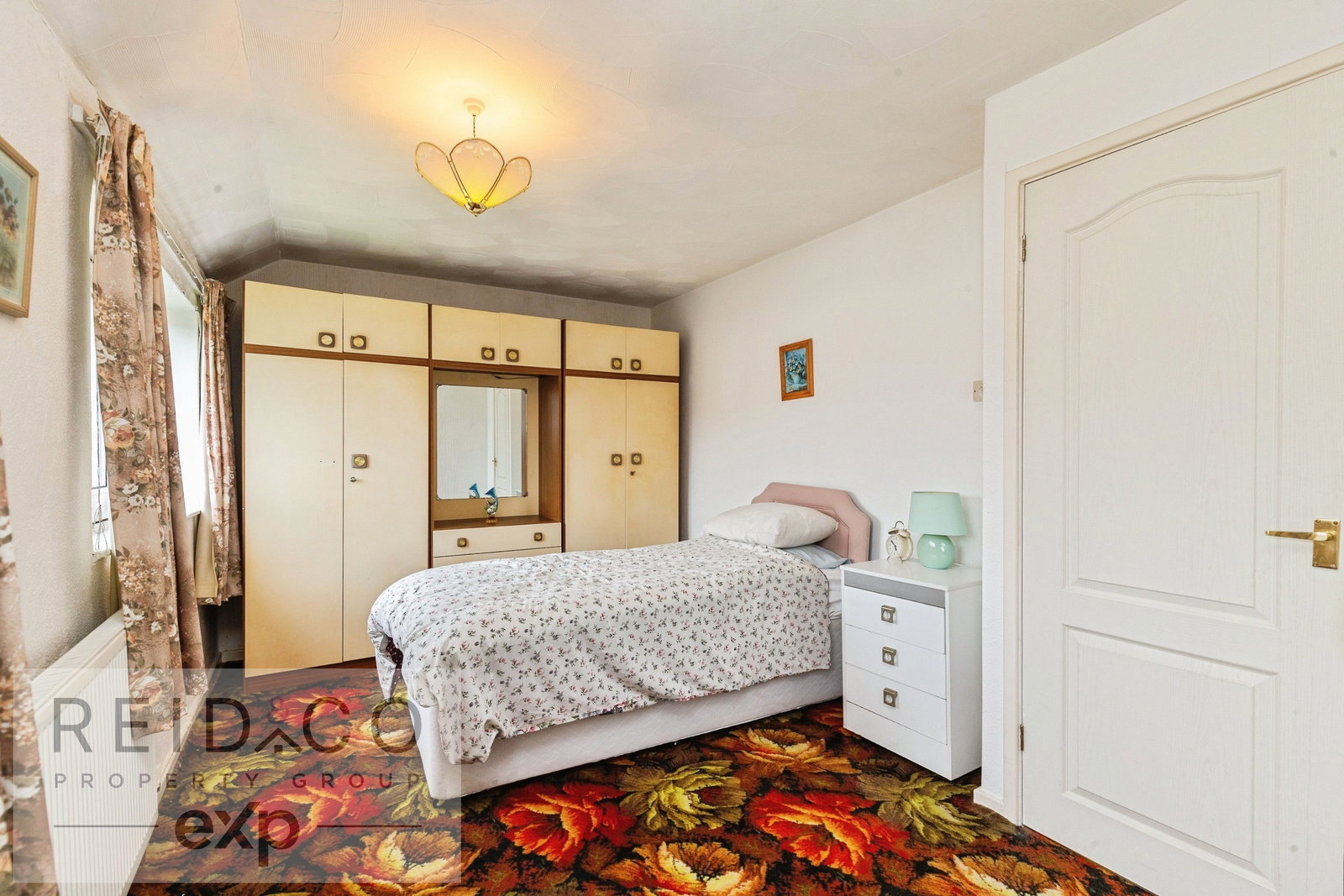 Semi Detached House in Preston