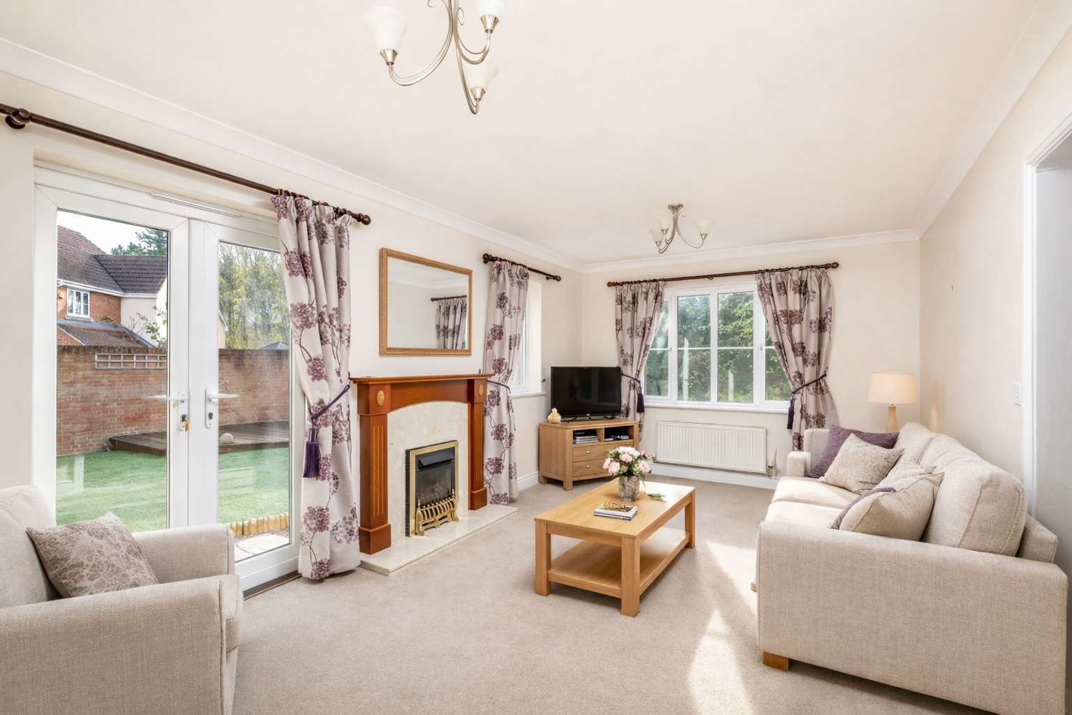 Detached House in Leighton Buzzard