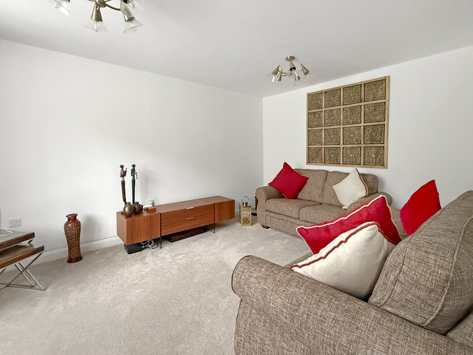 Detached House in Telford