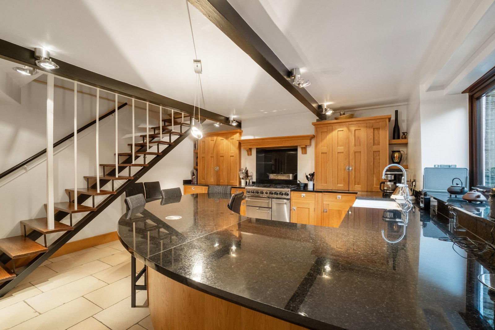Detached House in Halifax