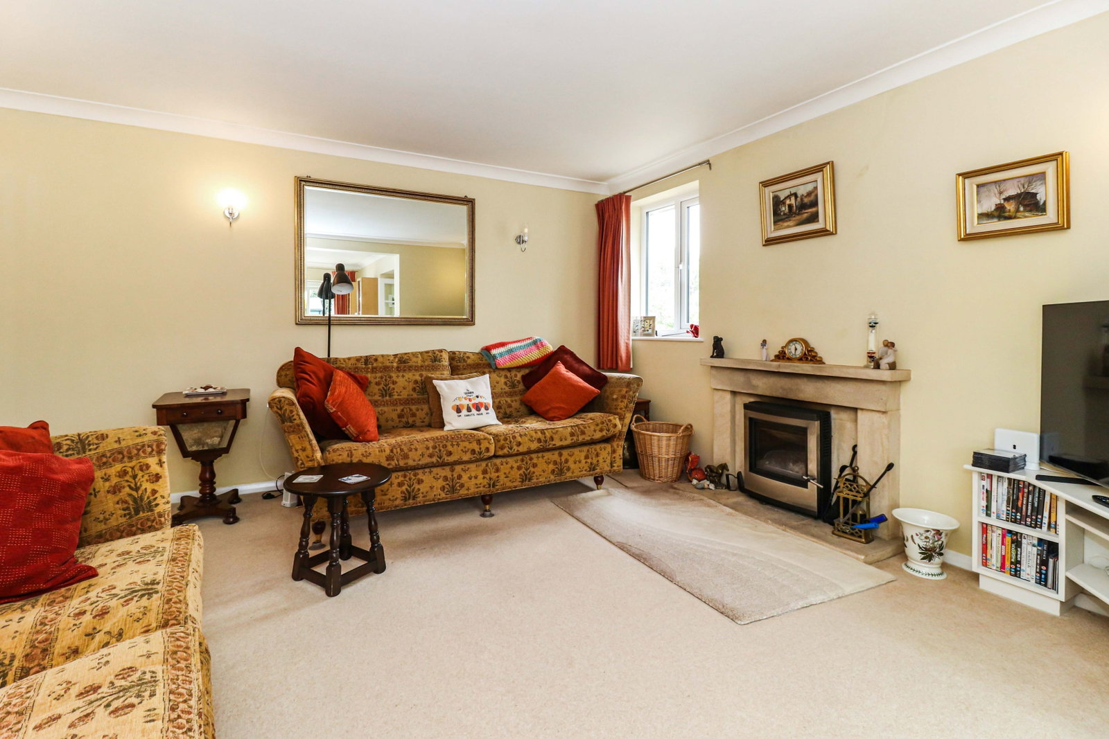 Bungalow in Chesham