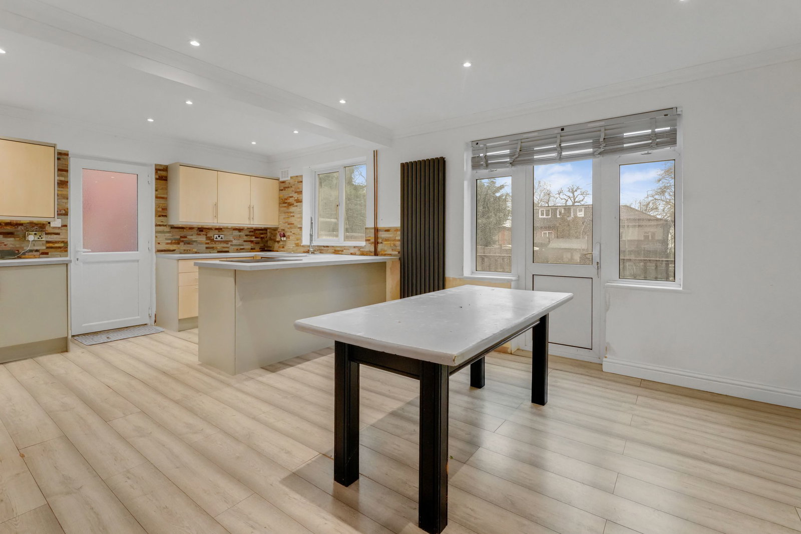 Semi Detached House in Northampton