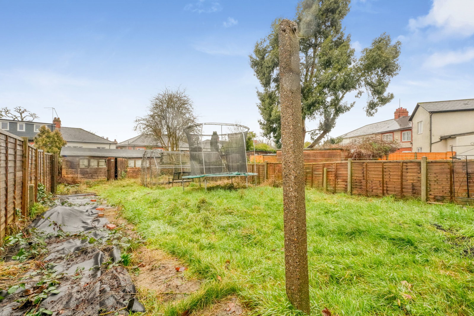 Semi Detached House in Northampton