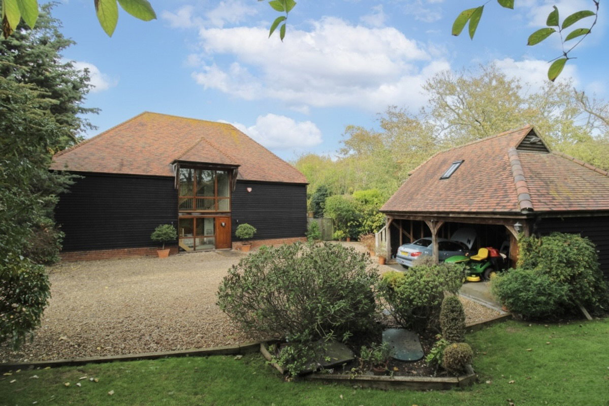 Detached House in Margate