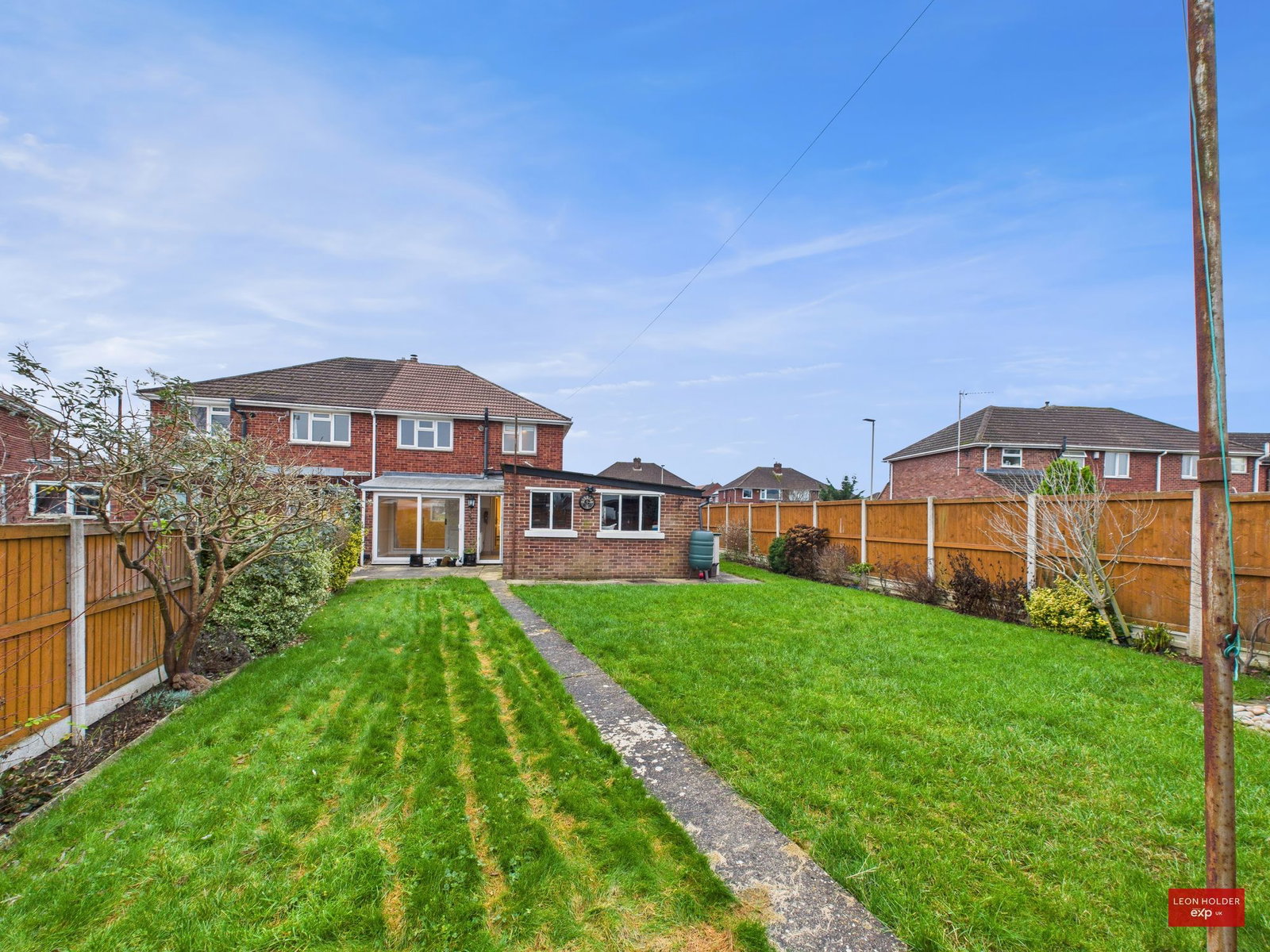 Semi Detached House in Gloucester