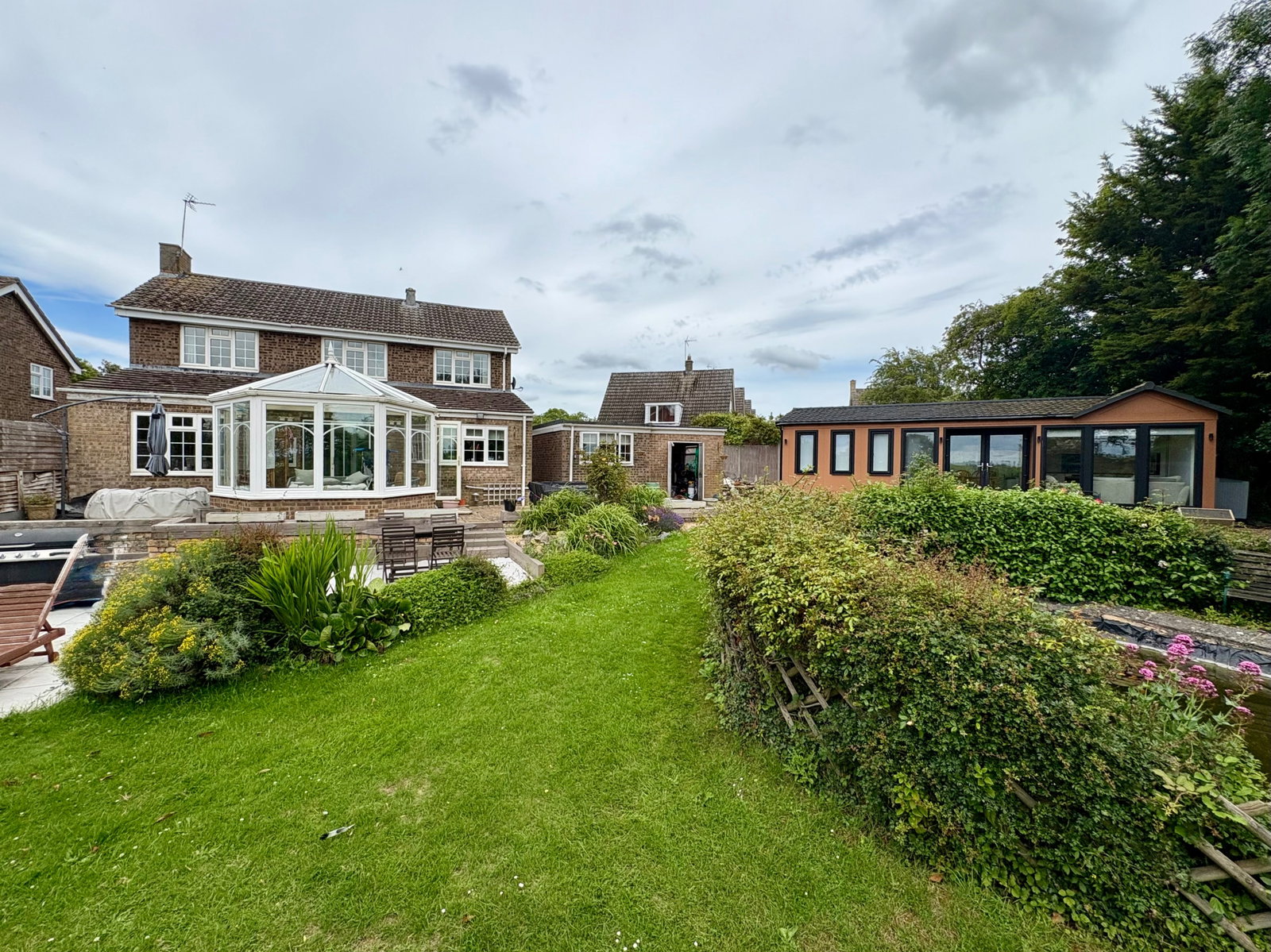 Detached House in Huntingdon