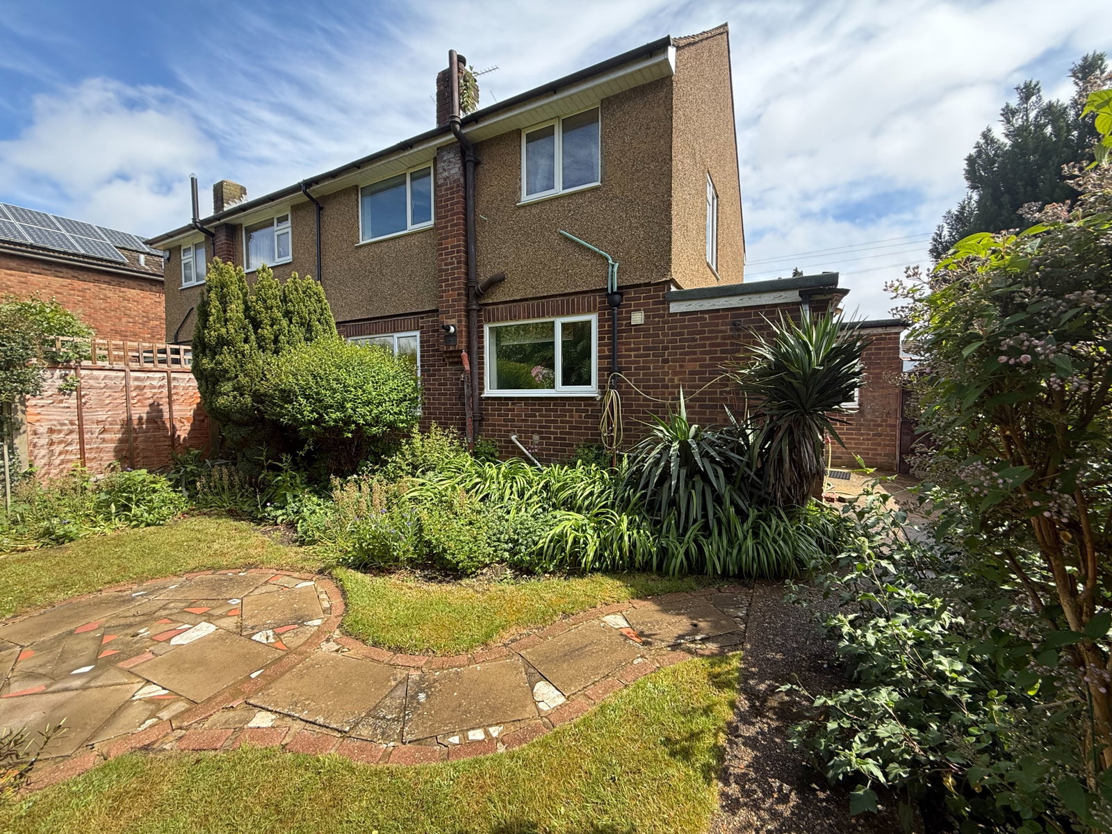 Semi Detached House in Abbots Langley 2
