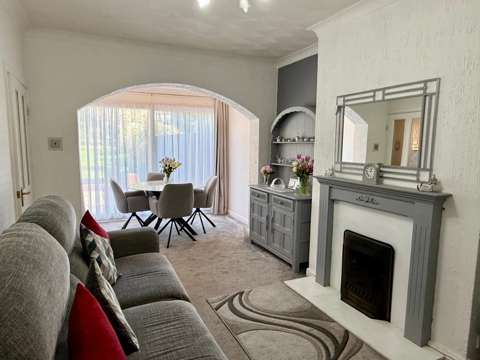 Semi Detached House in Swansea