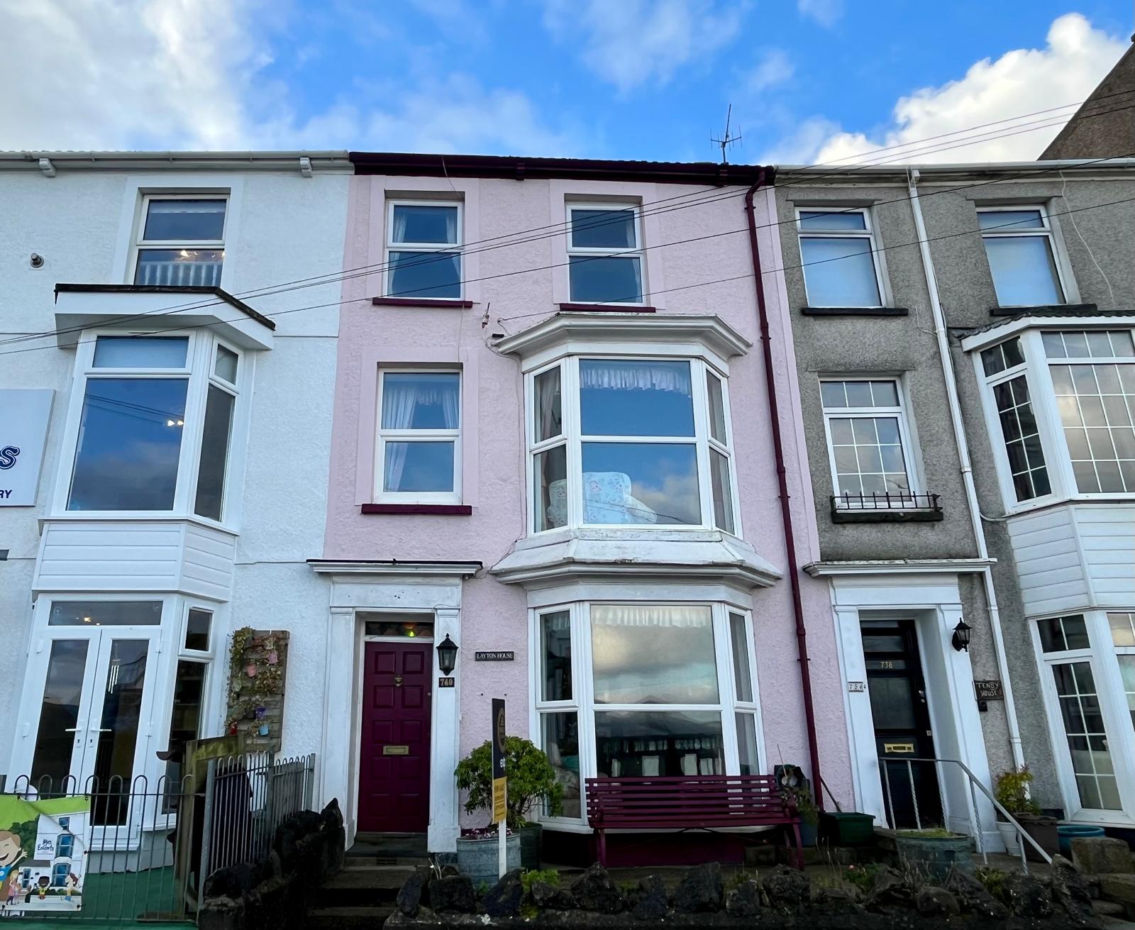 Terraced House in Swansea