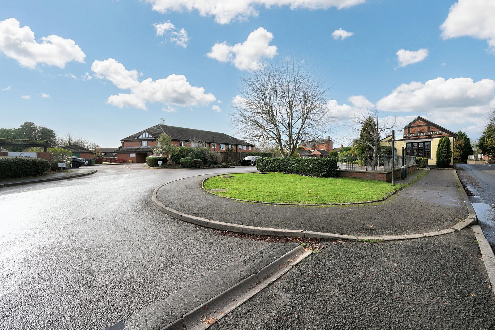 Terraced Bungalow in Wolverhampton