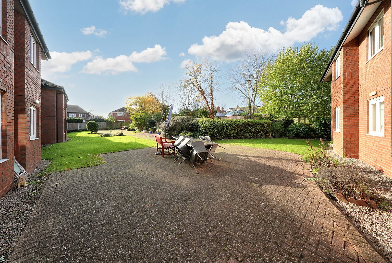 Terraced Bungalow in Wolverhampton