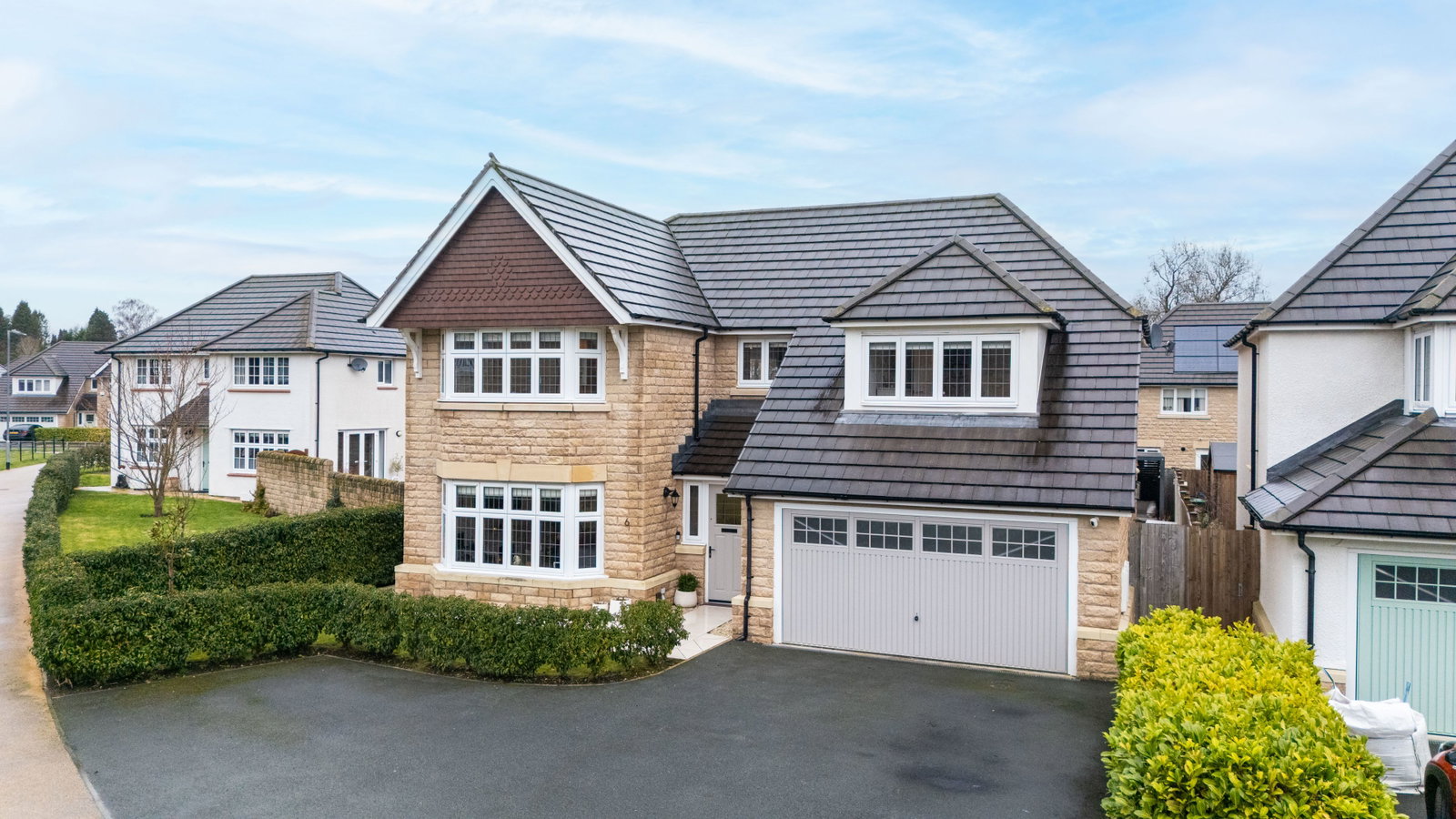 Detached House in Macclesfield