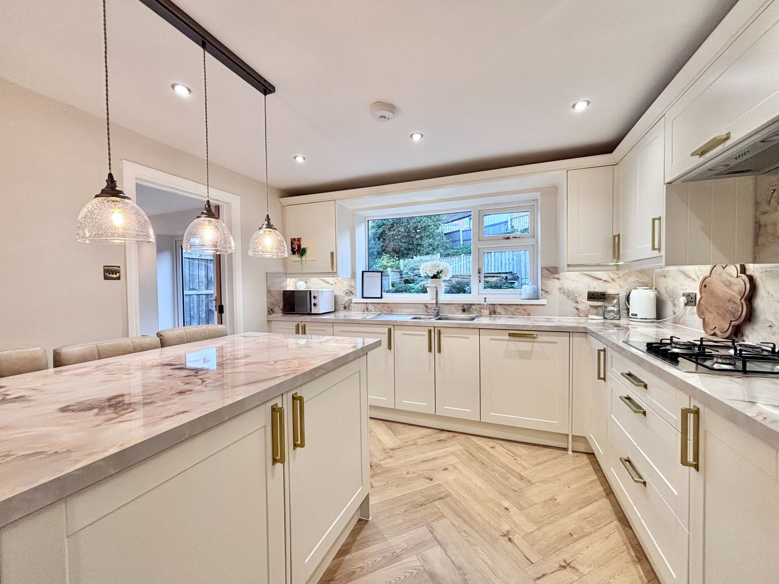 Semi Detached House in Brampton