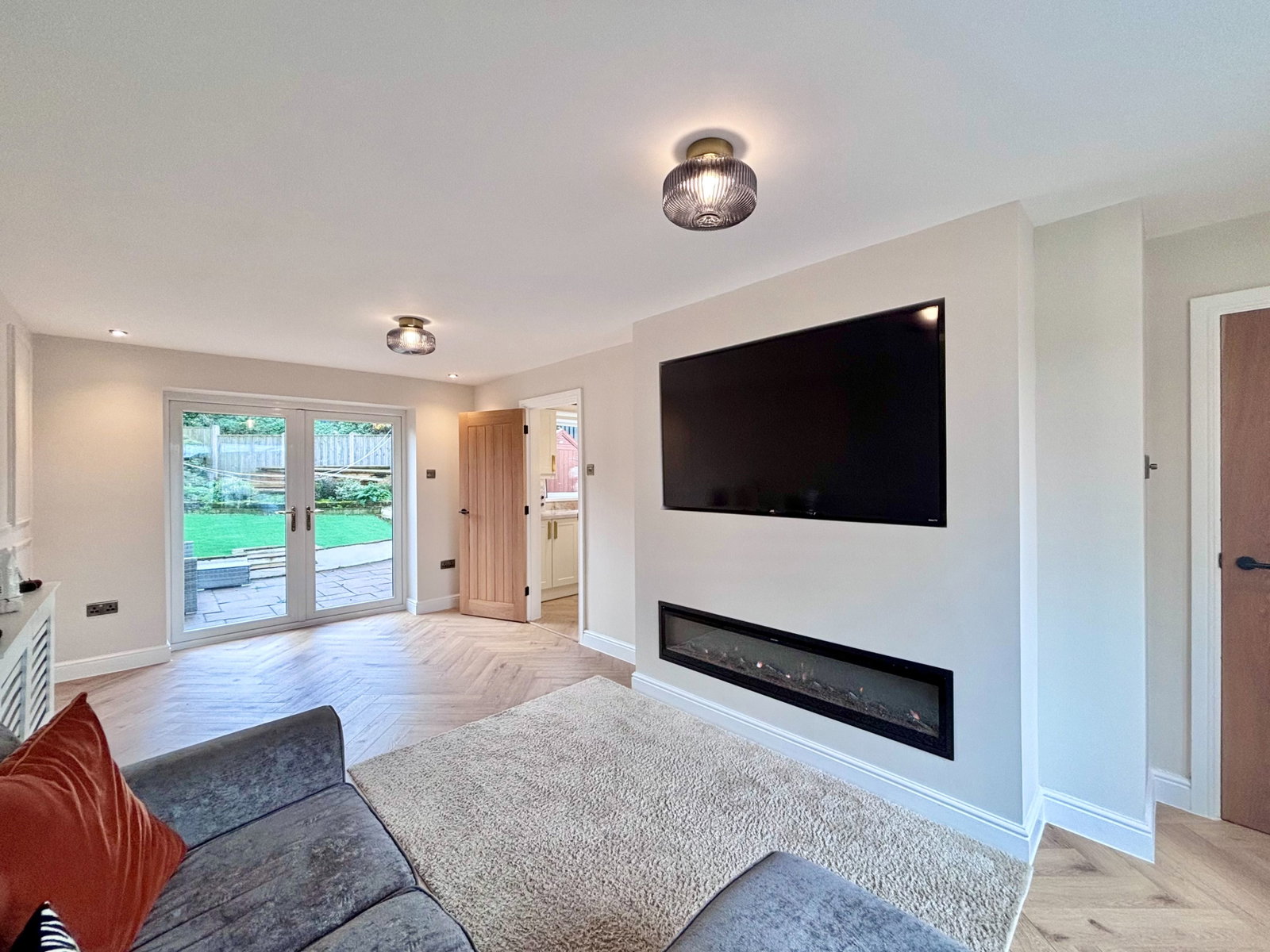 Semi Detached House in Brampton