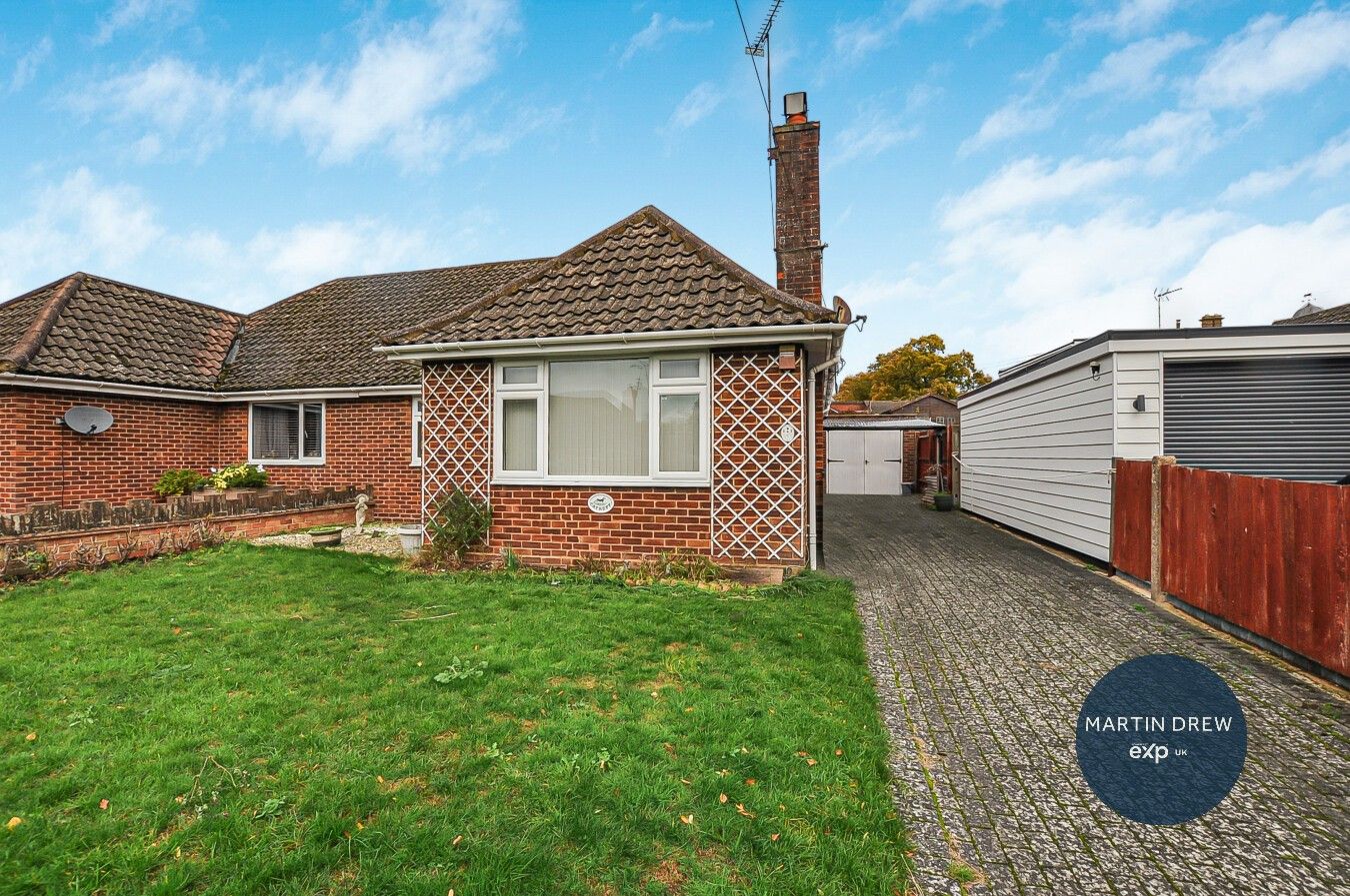 Semi Detached Bungalow in Brackley