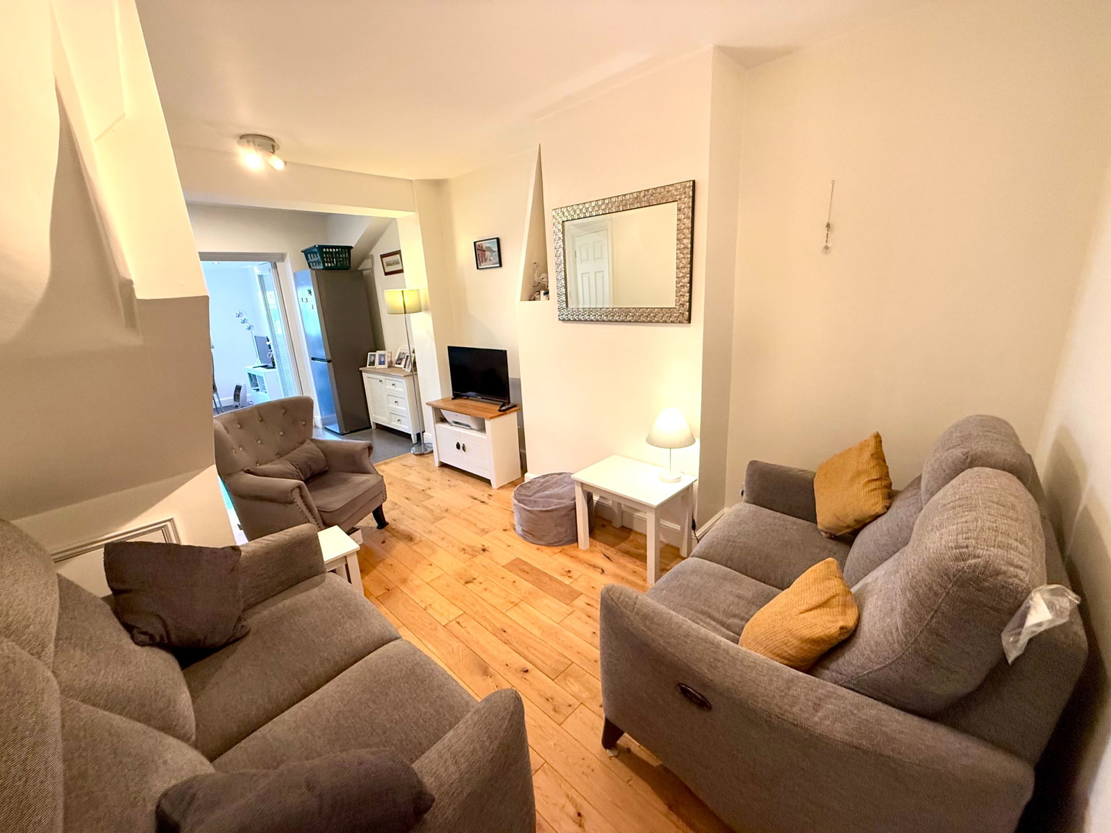 Semi Detached Bungalow in Gravesend