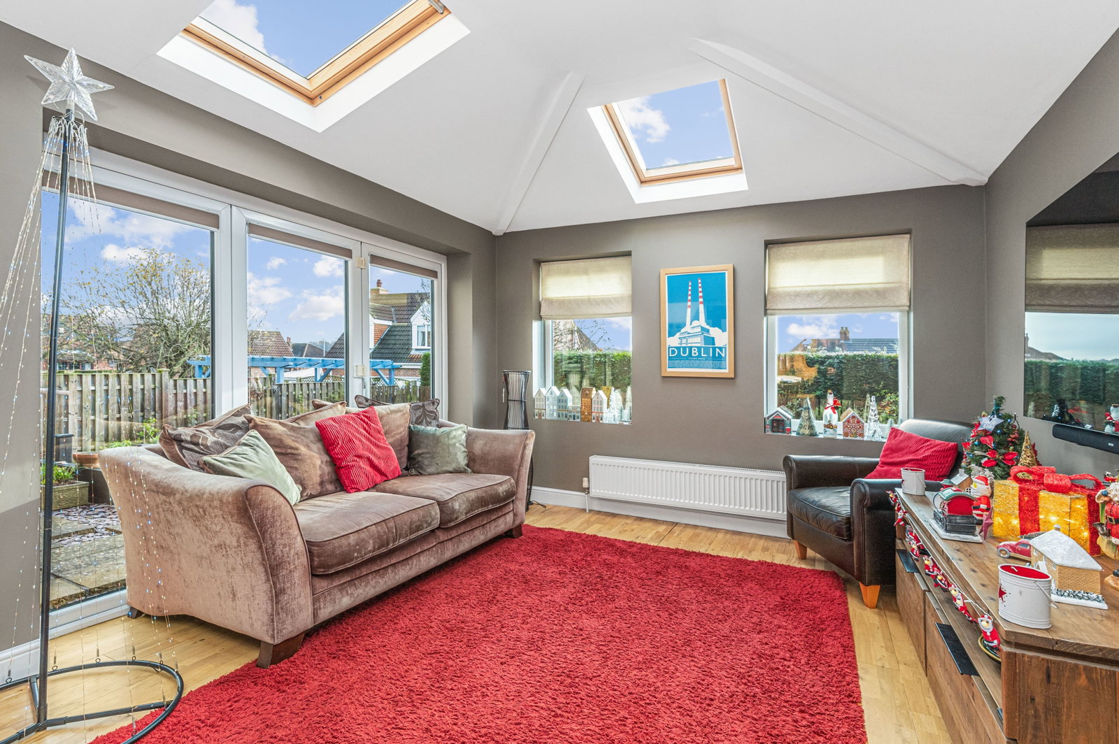 Detached House in Leeds