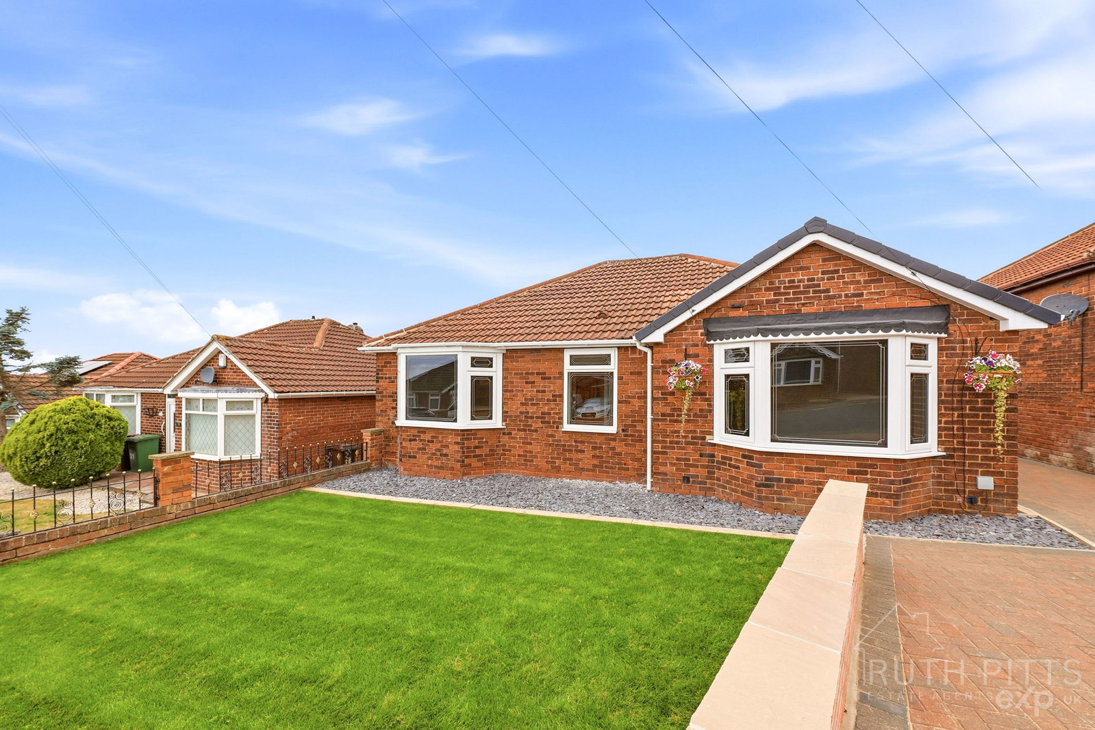 Bungalow in Pontefract 2