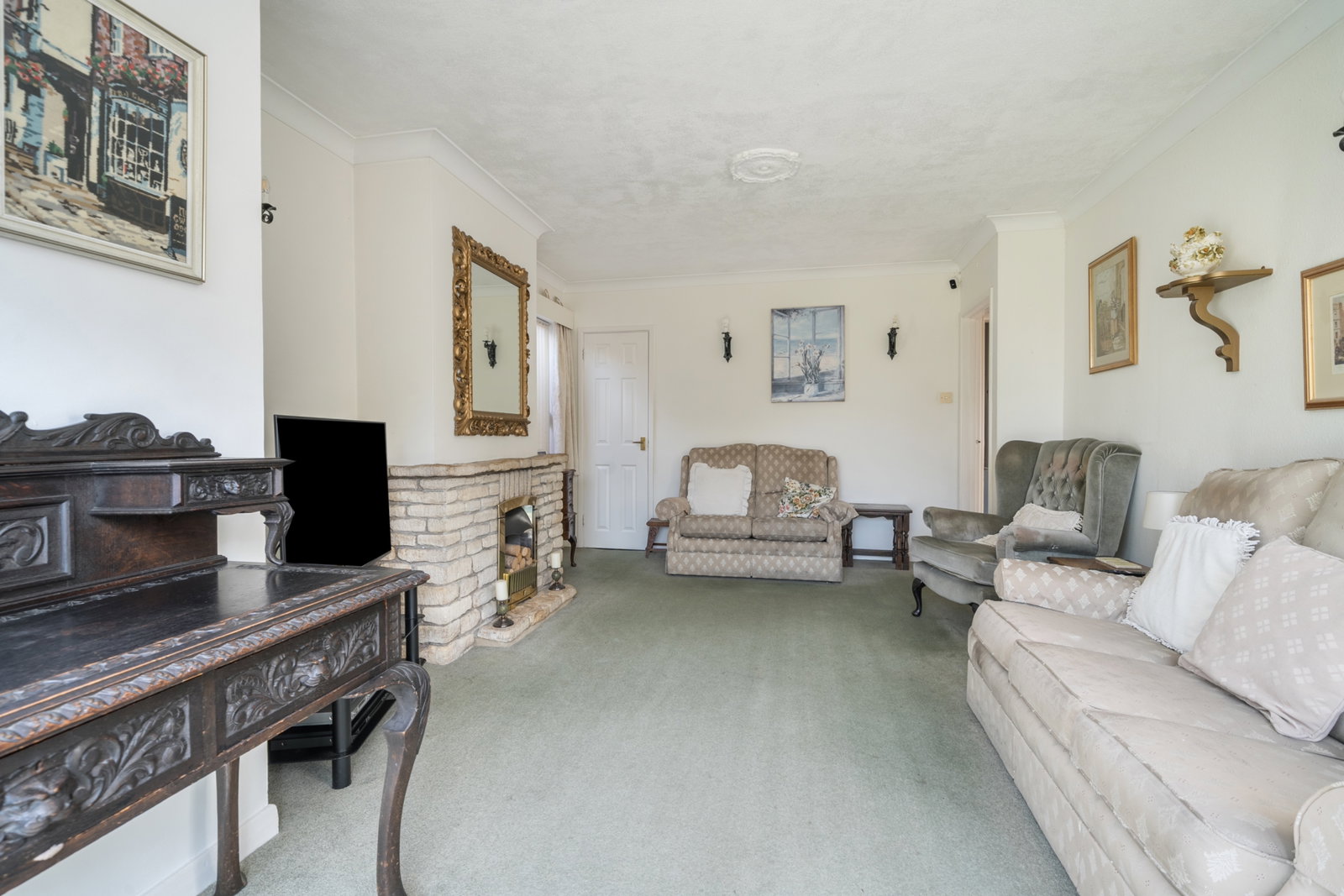 Detached House in Chippenham