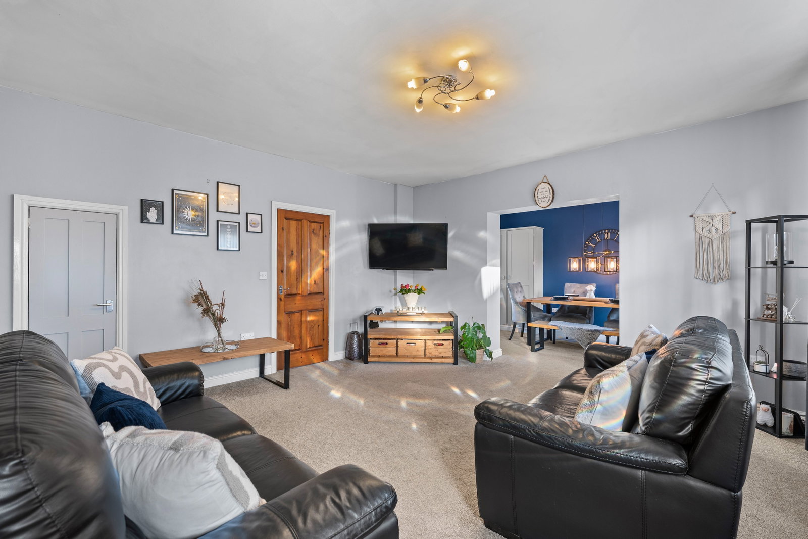 Semi Detached House in Barnsley