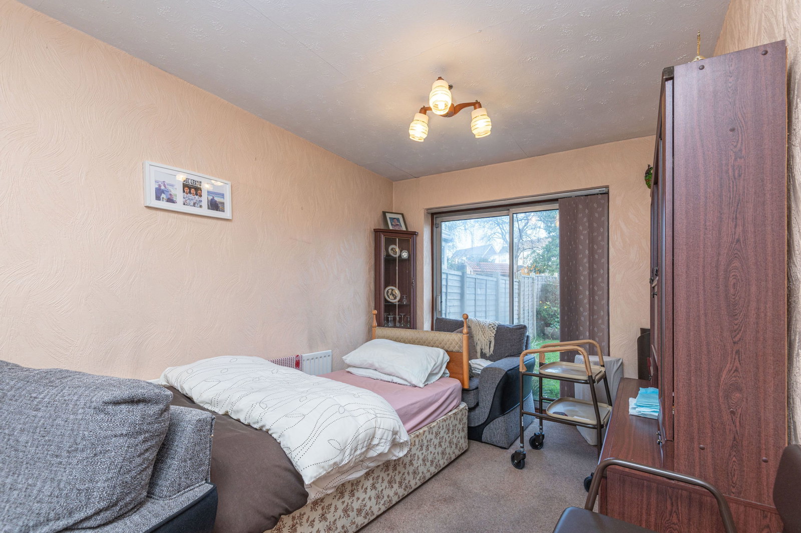 Semi Detached House in Leeds