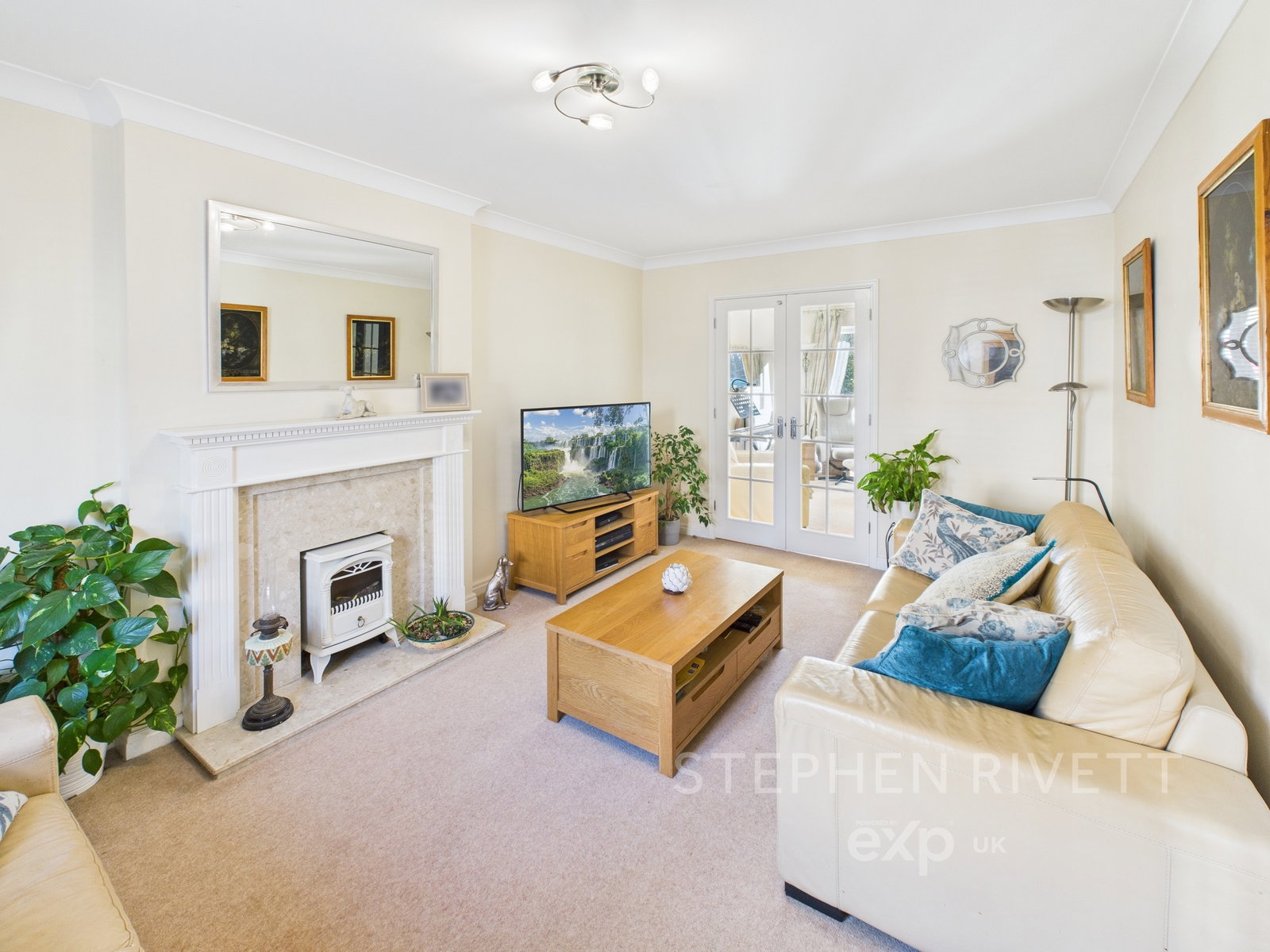 Semi Detached House in Stowmarket