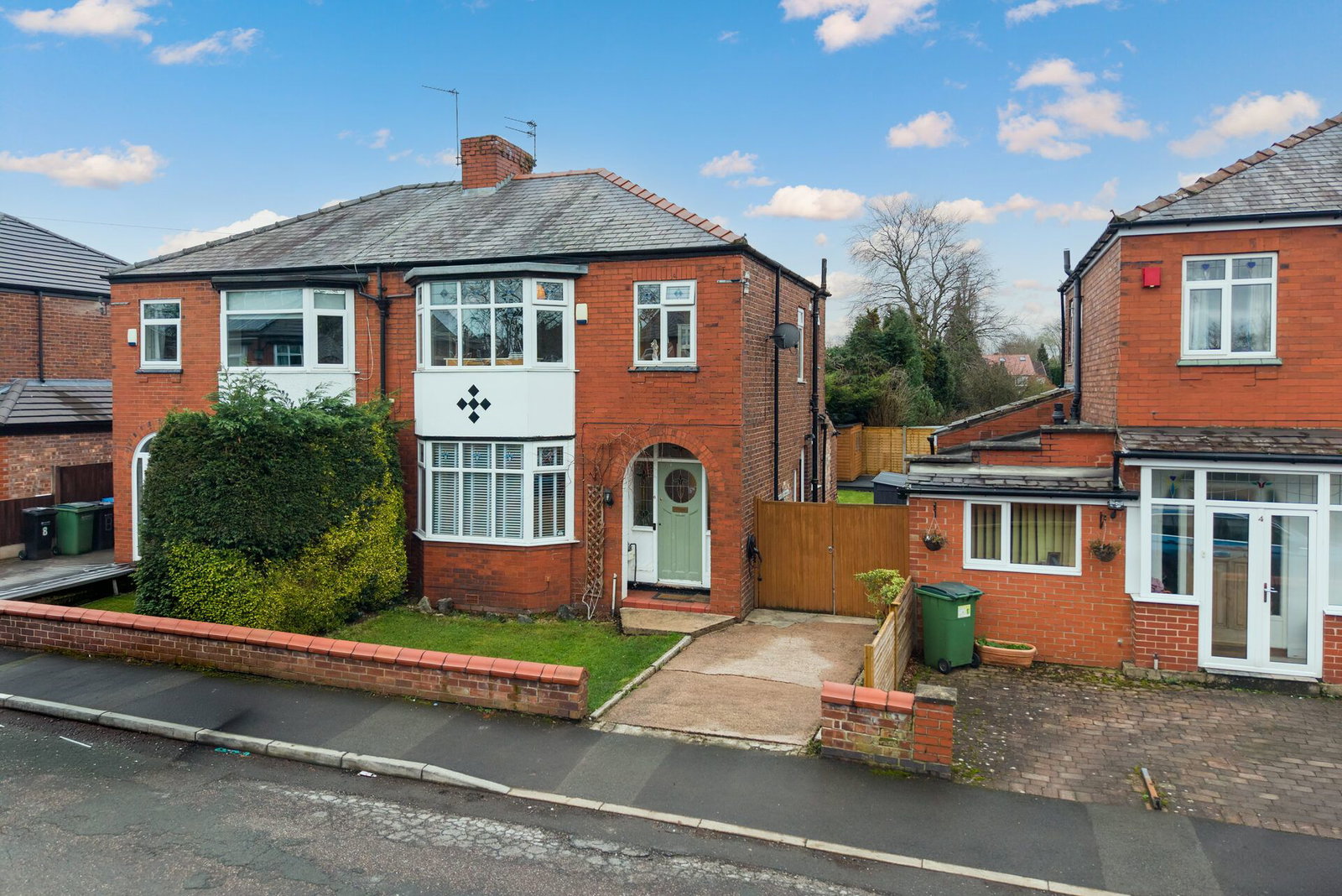 Semi Detached House in Cheadle
