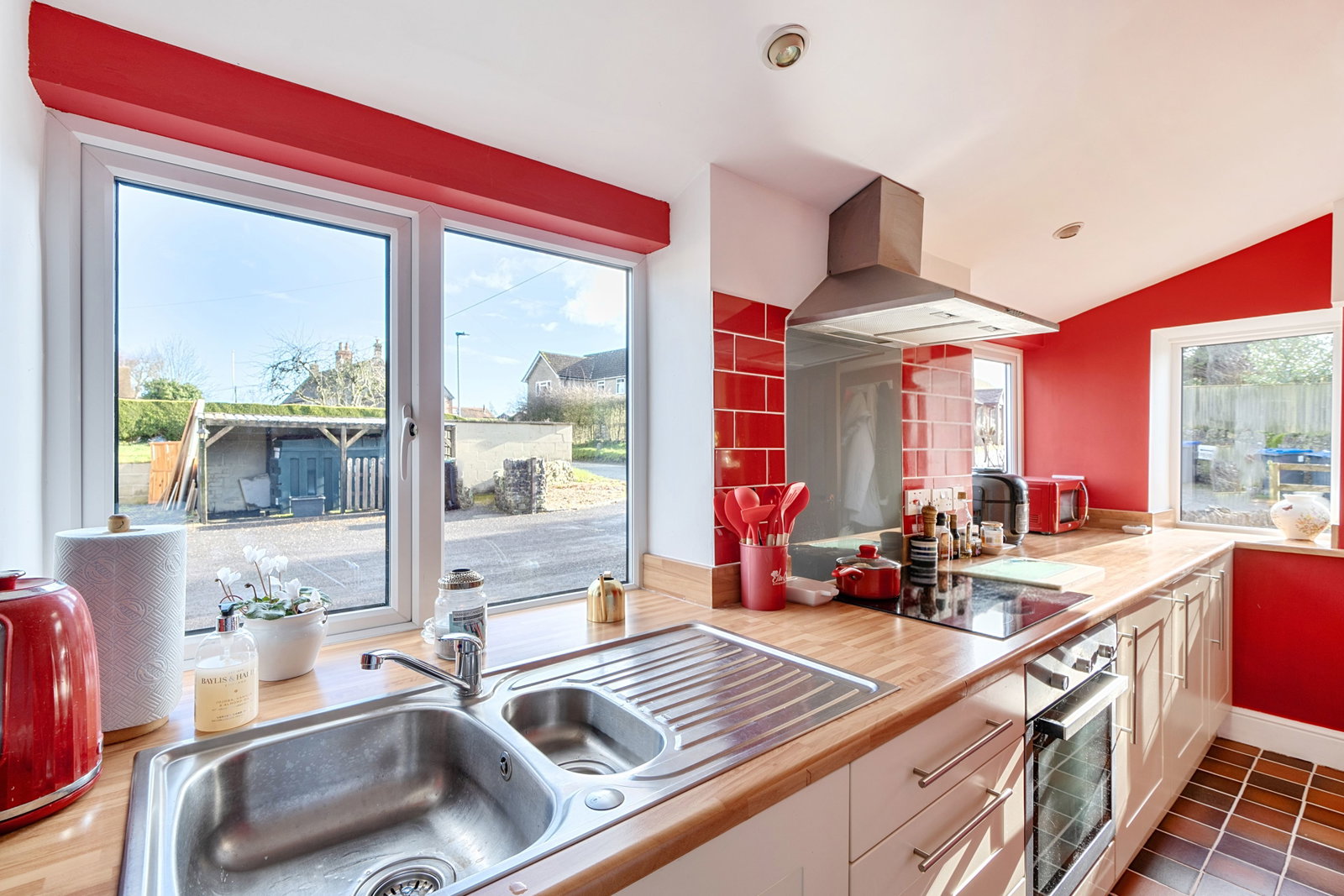 End Of Terrace House in Warminster