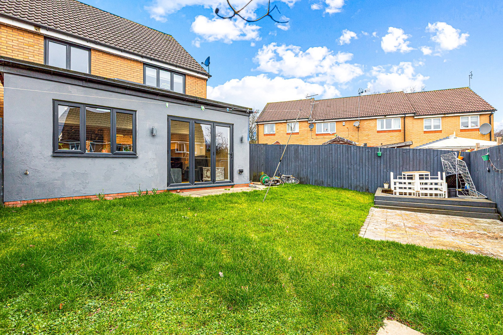 Semi Detached House in Leicester