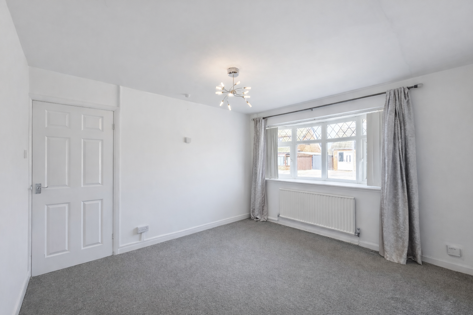 Semi Detached Bungalow in Gloucester
