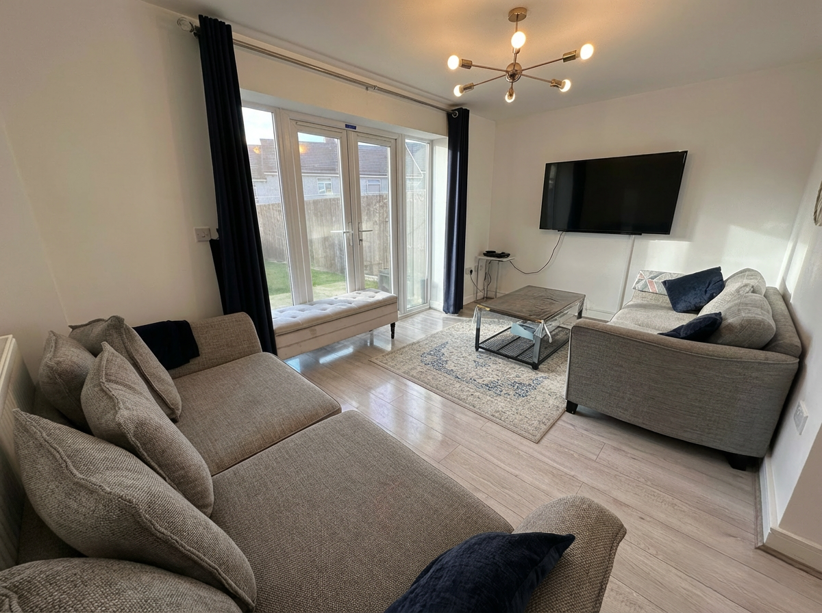 Semi Detached House in Tipton