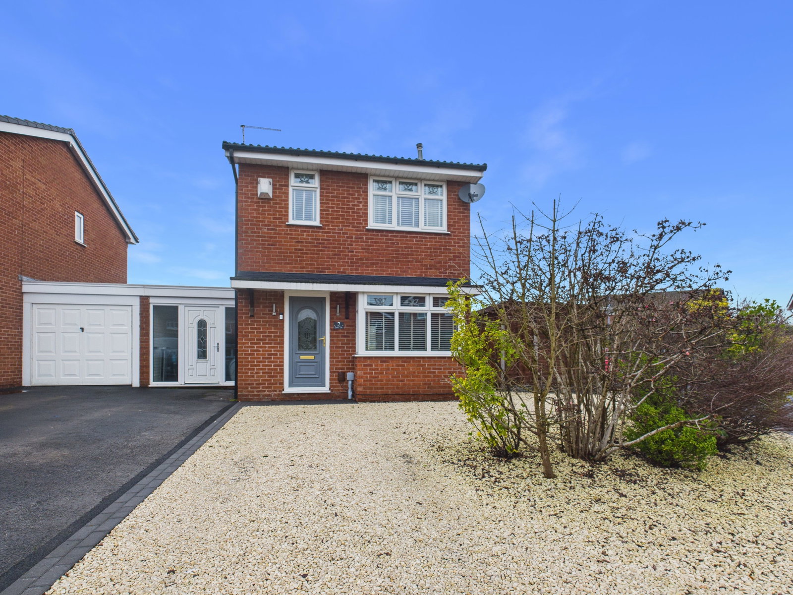 Detached House in Crewe