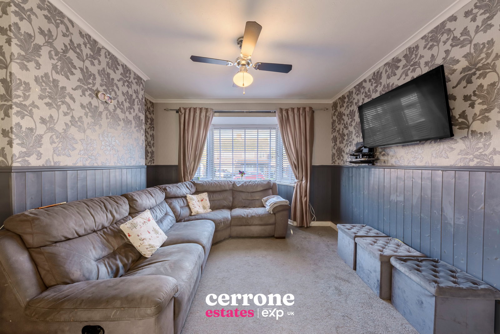 Semi Detached House in Bromsgrove
