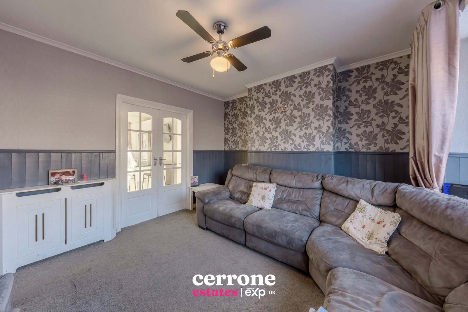 Semi Detached House in Bromsgrove