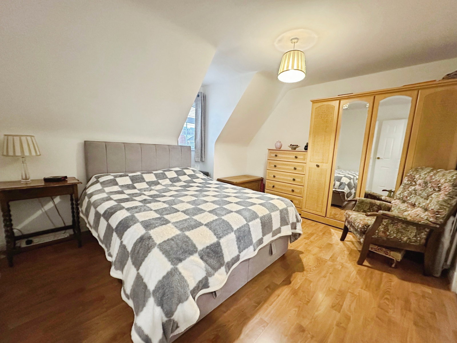 Detached House in Leicester 5