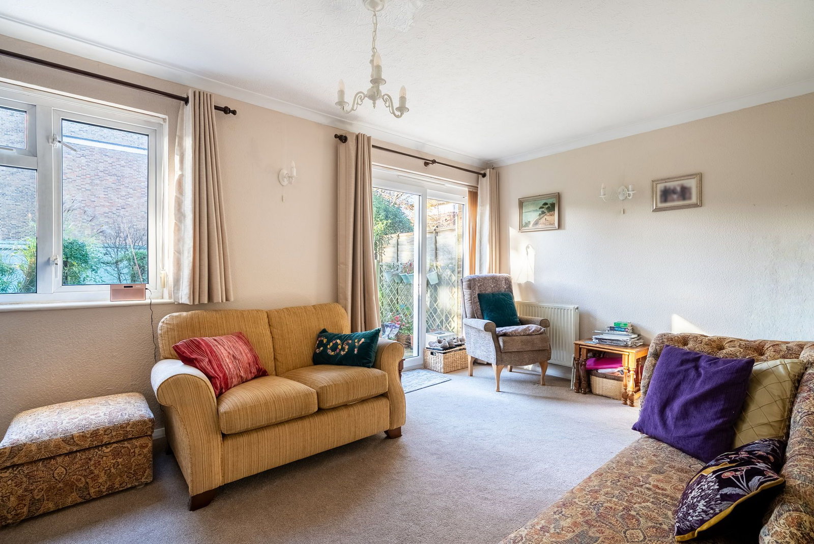 Semi Detached House in Horsham