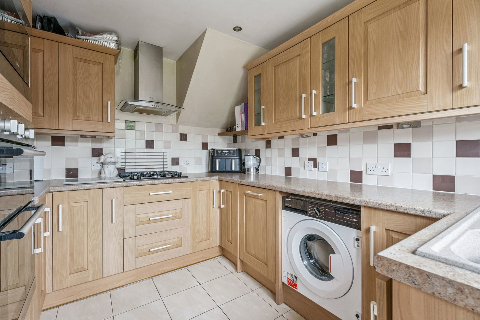 Semi Detached House in Dunstable