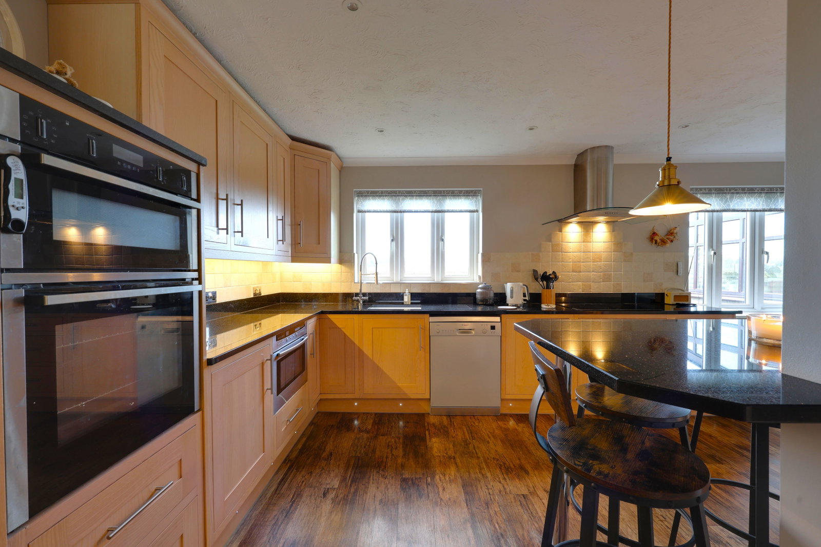 Detached House in Bath