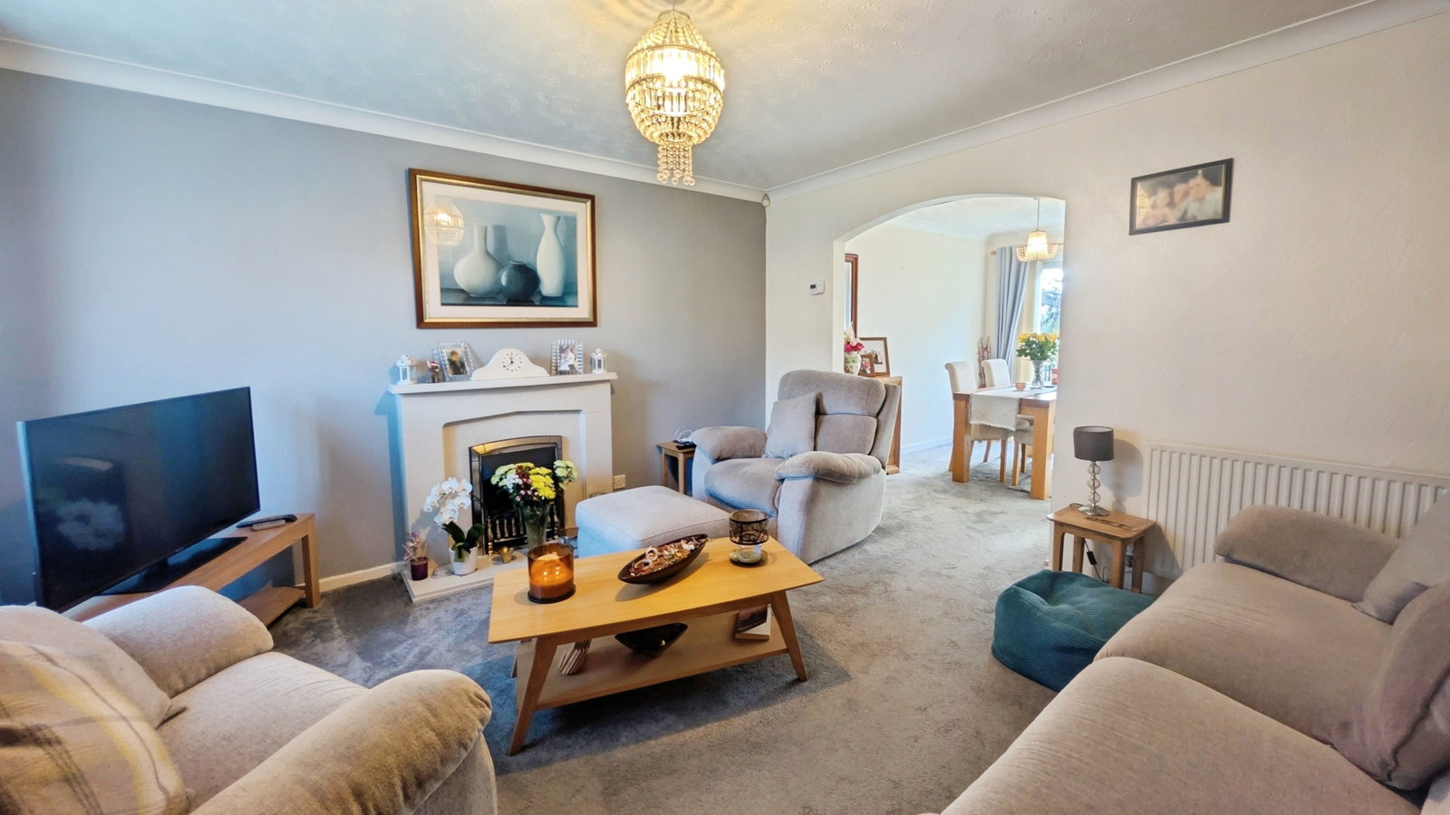 Detached House in Swansea