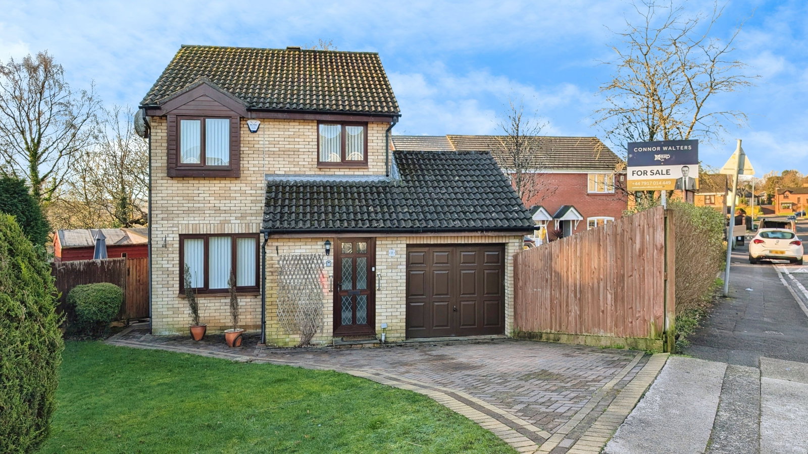 Detached House in Swansea