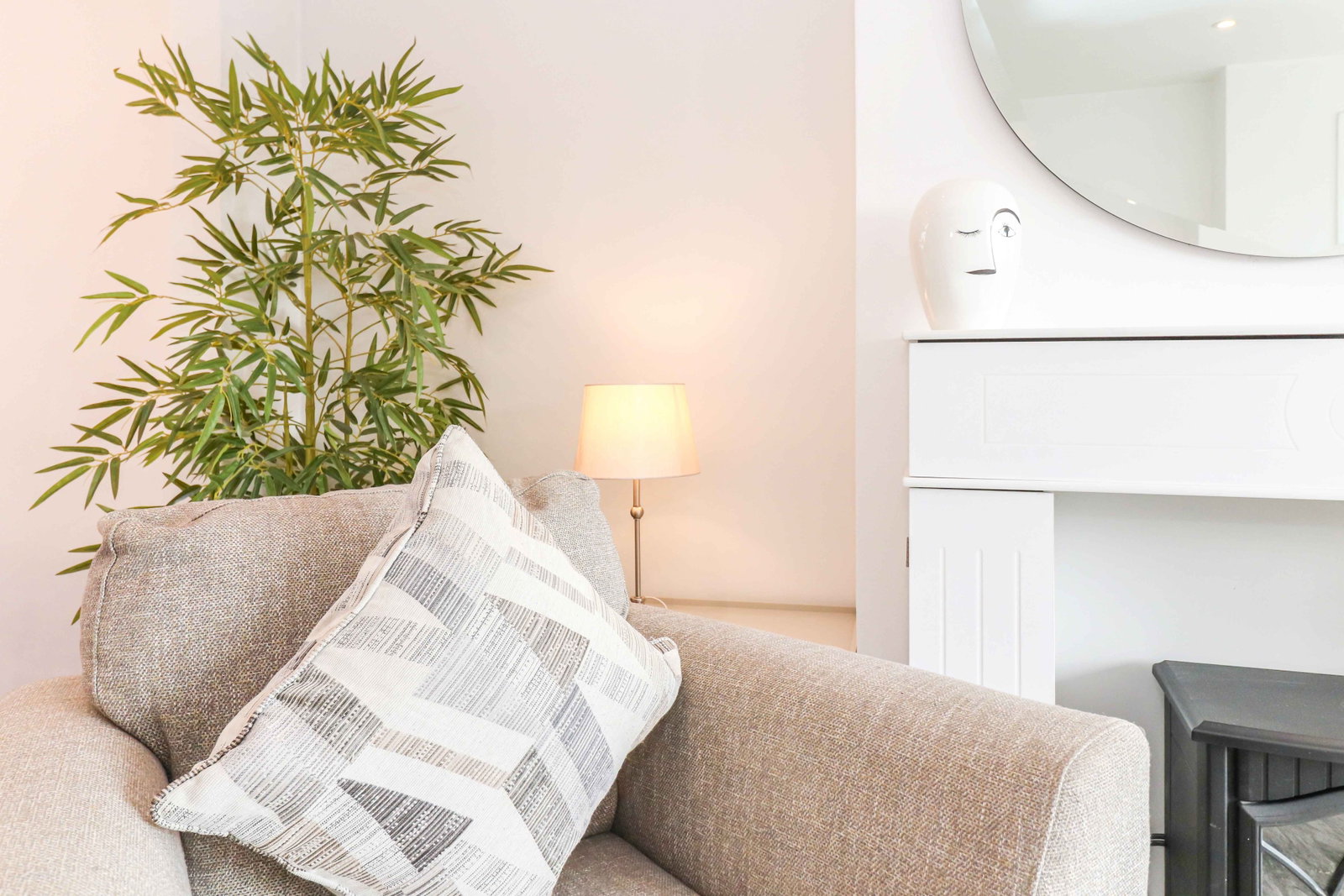 Terraced House for sale in Chesham, Lynton Road, Chesham, Buckinghamshire, HP5 2BS