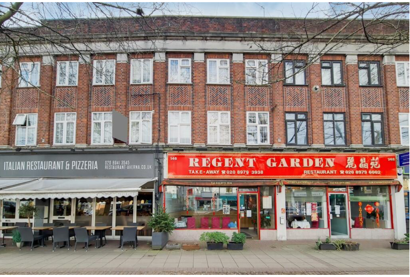 Flat in East Molesey