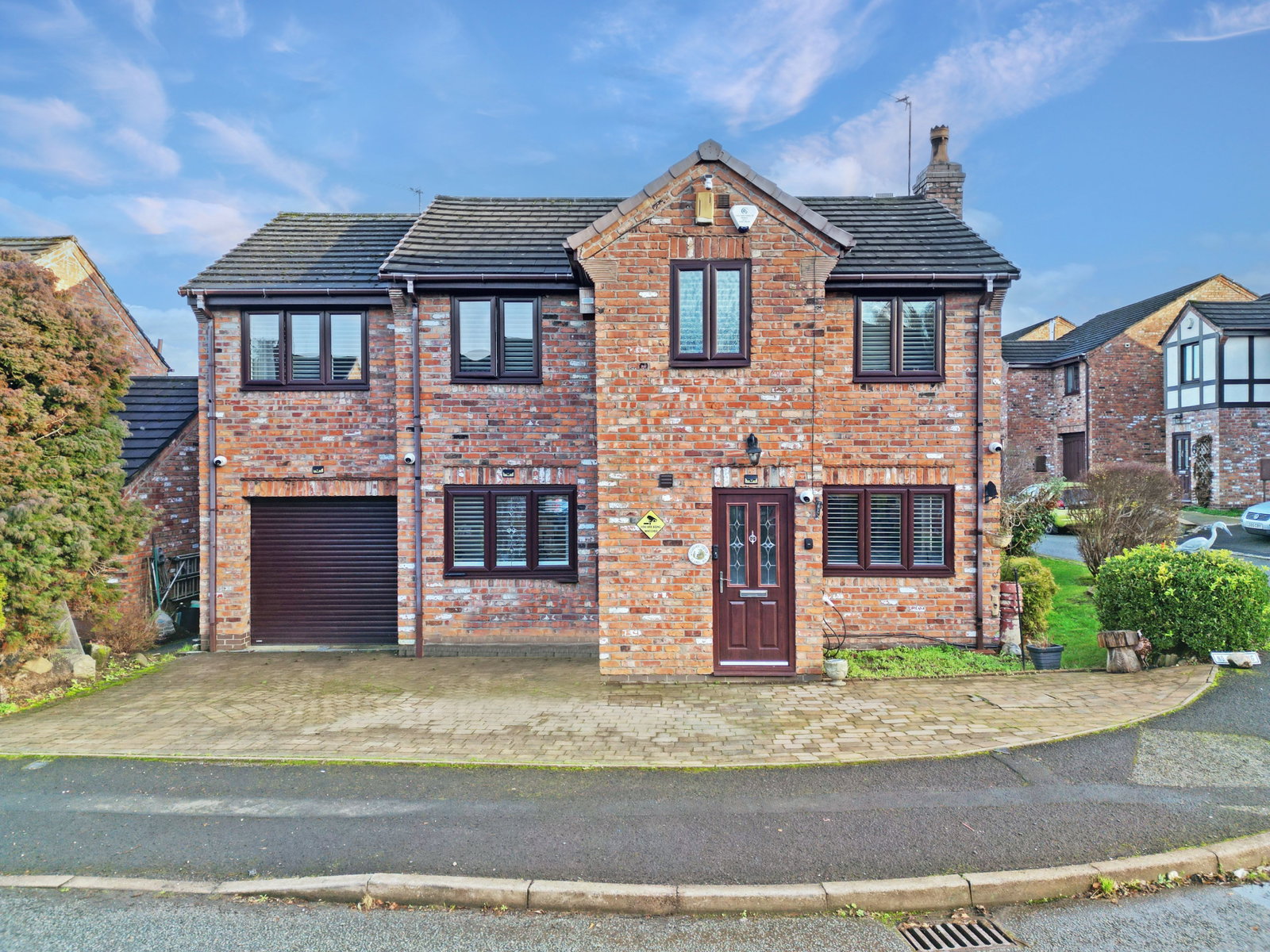 Detached House in Macclesfield