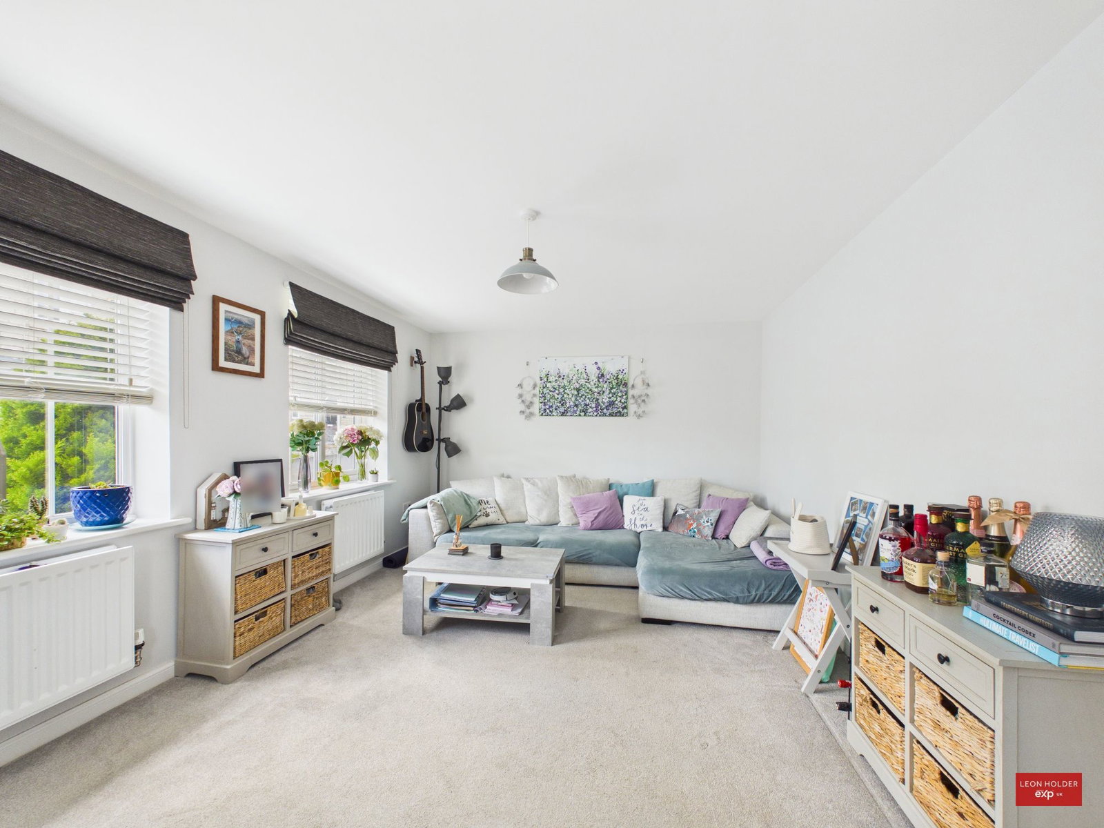 Semi Detached House in Gloucester