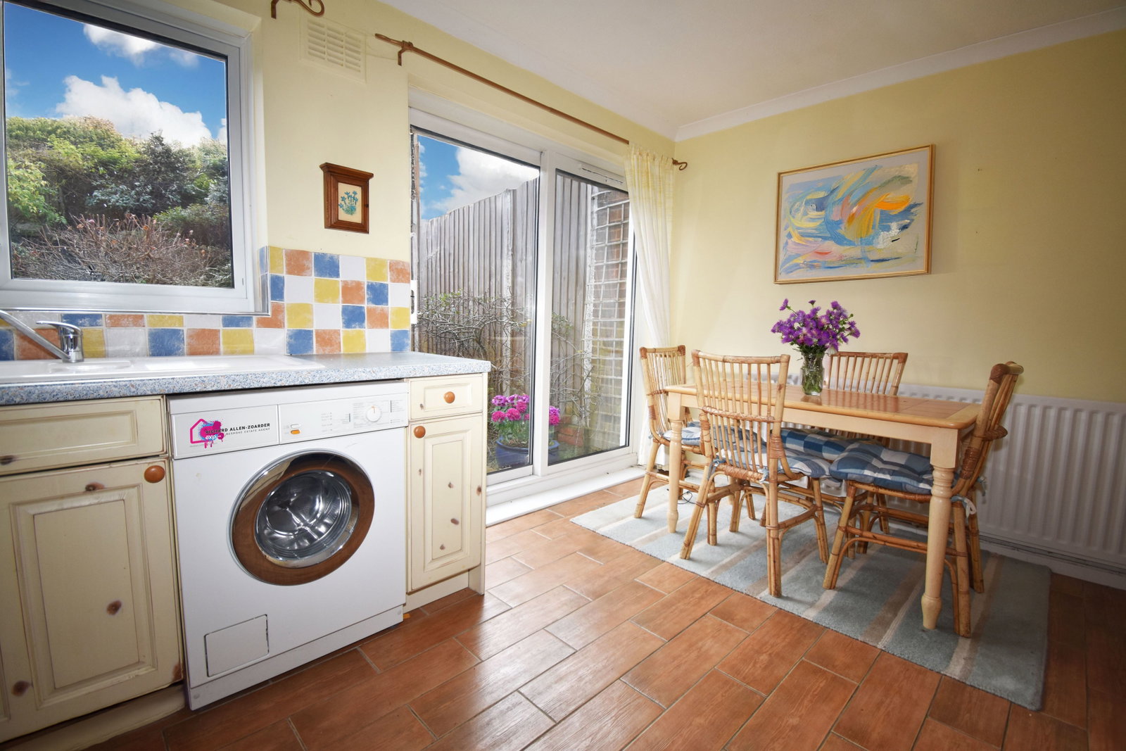 Semi Detached House in Oldbury