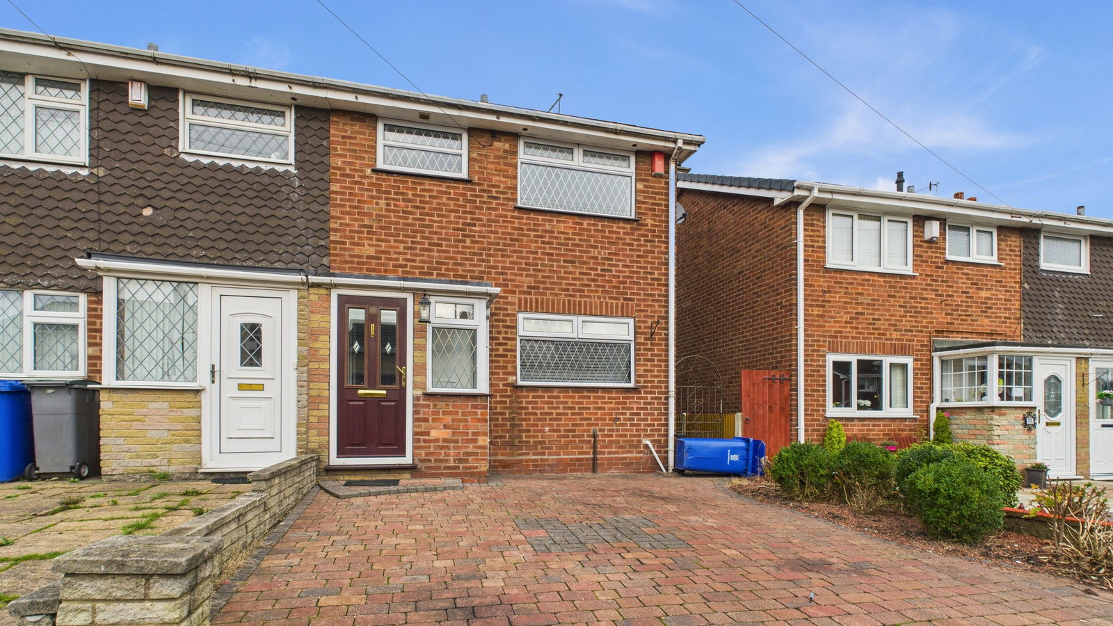 Semi Detached House in Stoke-on-trent