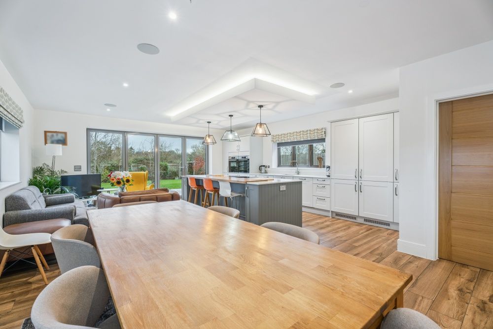 Detached House in Milton Keynes