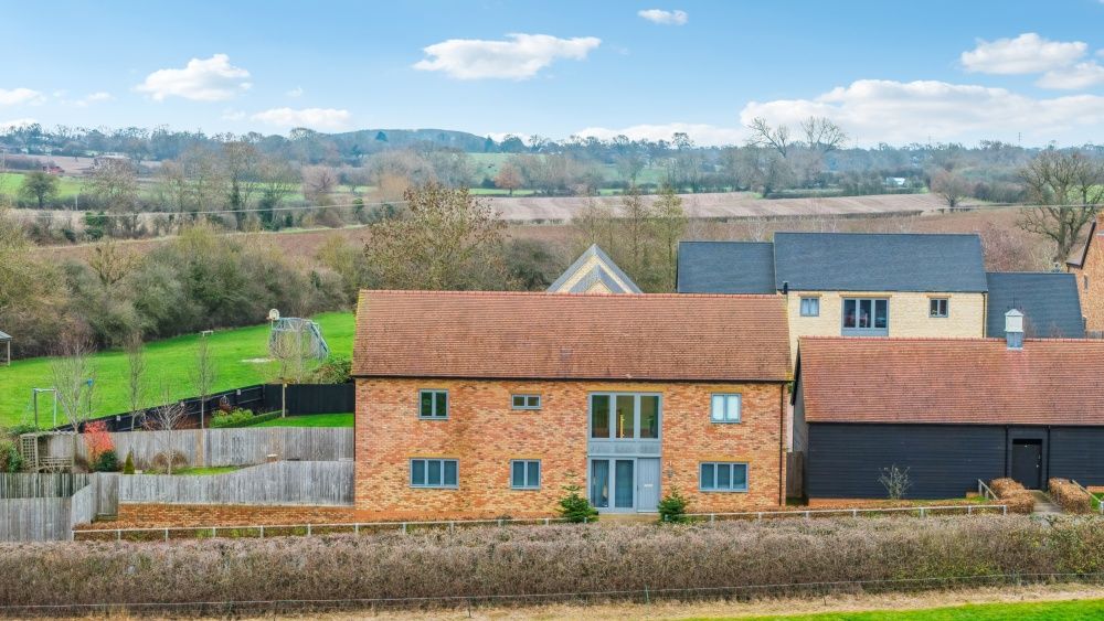 Detached House in Milton Keynes