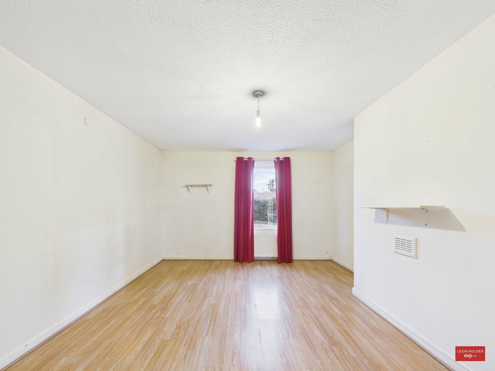 End Of Terrace House in Gloucester