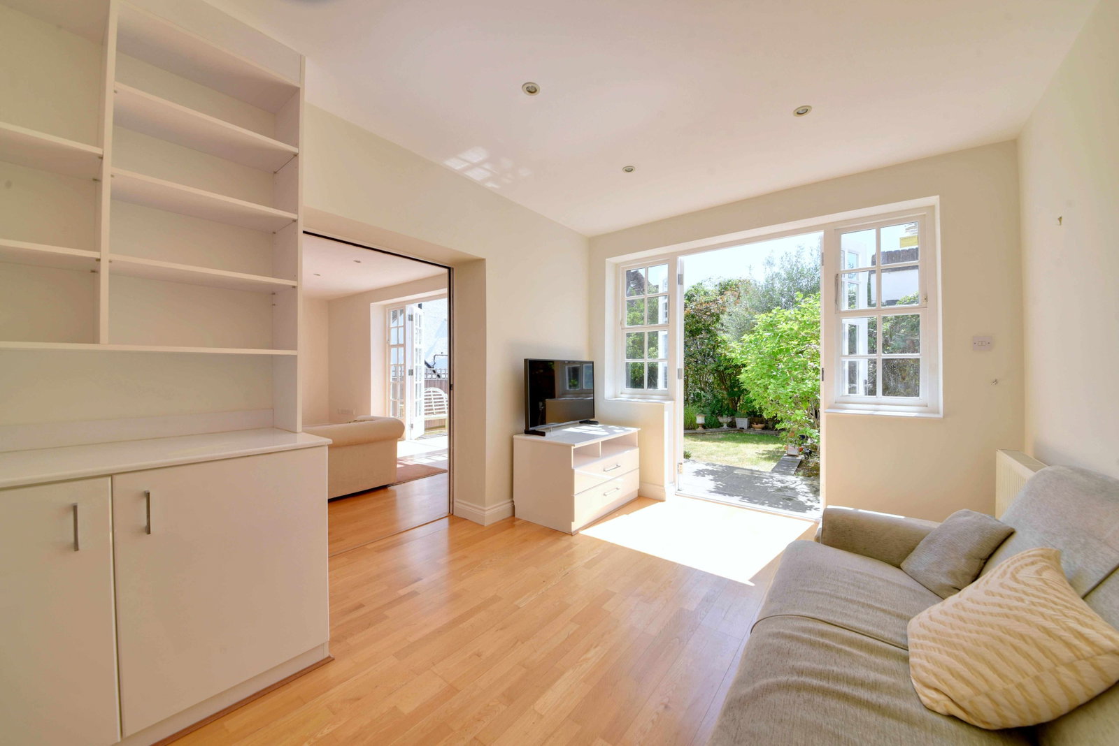 Detached House in London